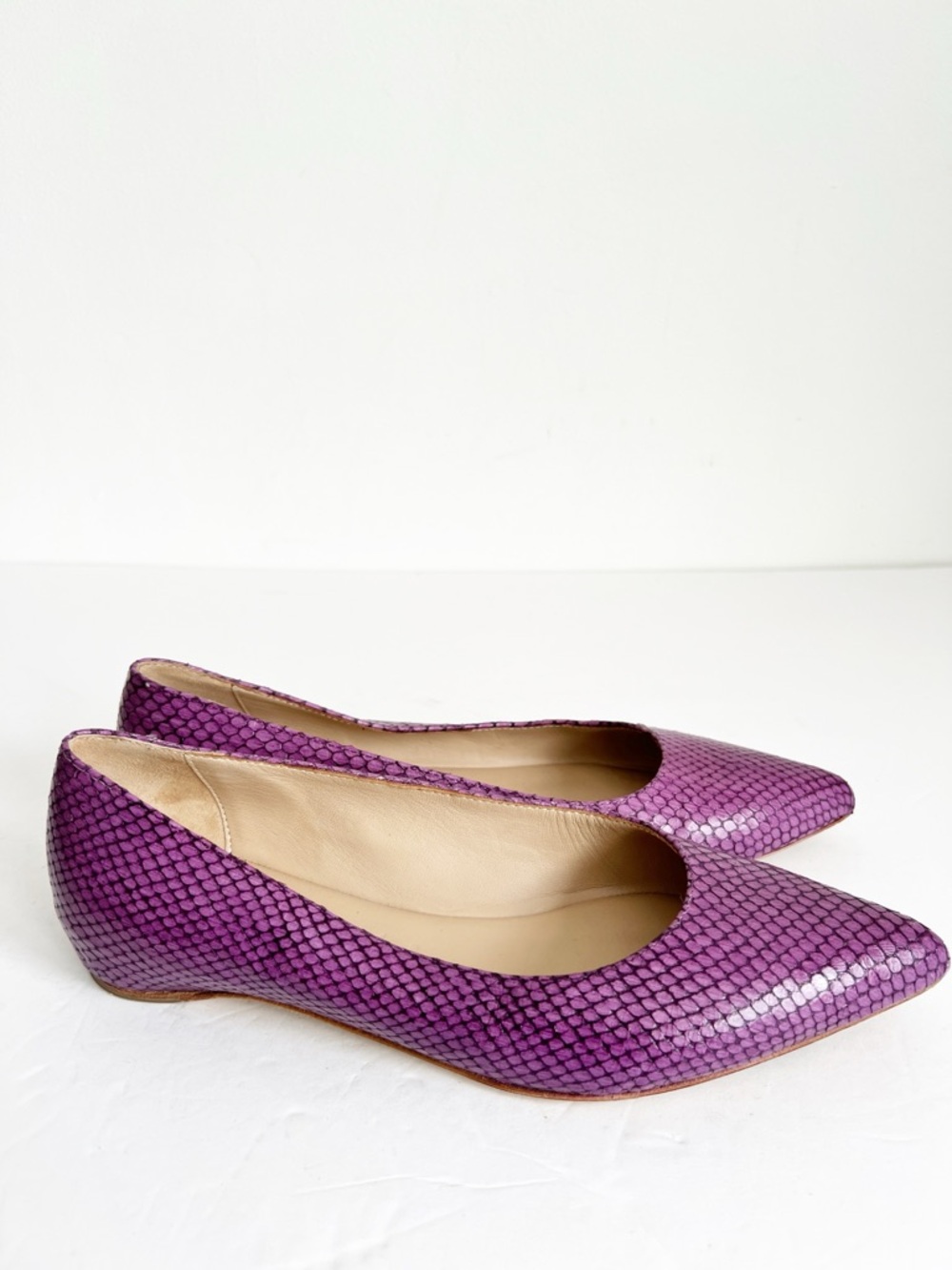 SZ 7 M. Gemi Purple Snake-Embossed Pointed Toe Flats - Picture 5 of 7
